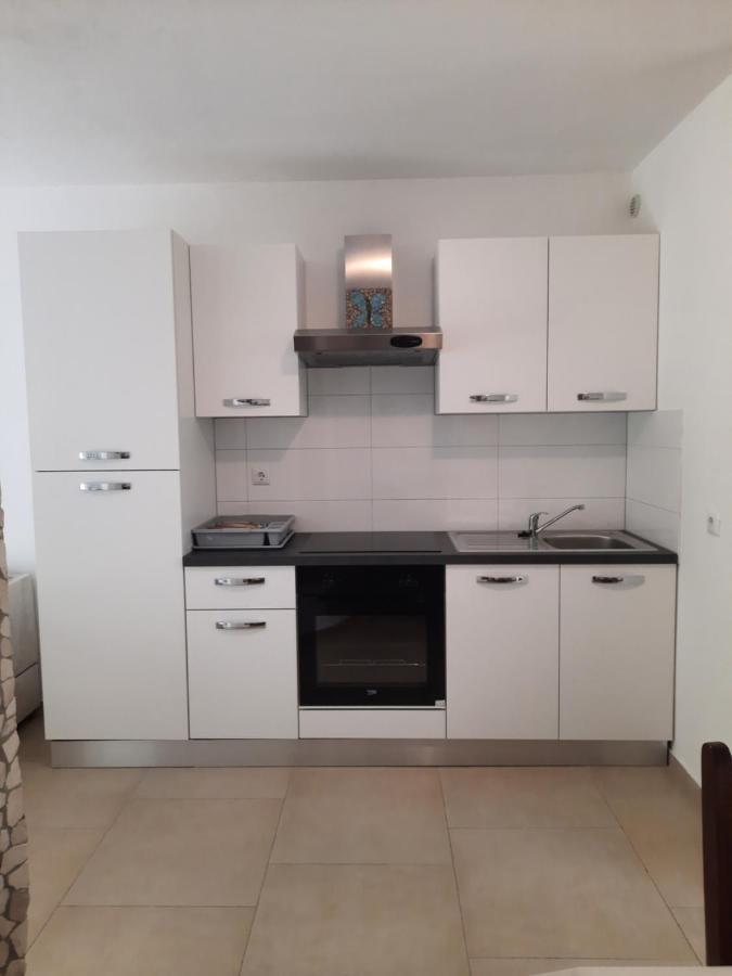 Ferienwohnung Amanda C Starigrad Paklenica Exterior foto